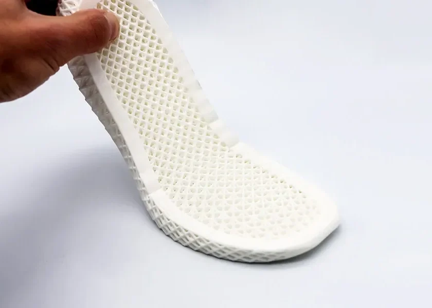 White flexible SLS TPU lattice part